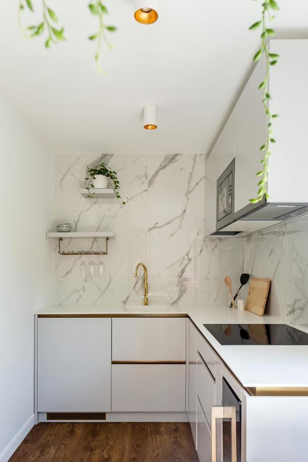 Designer Apartment In The City Center Cluj-Napoca Luaran gambar