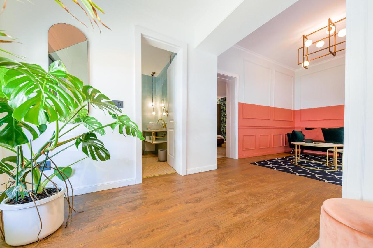 Designer Apartment In The City Center Cluj-Napoca Luaran gambar